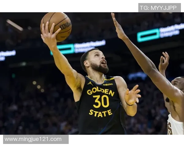 库里带队惨败！表现拉胯！13投11分、5犯规！正负值-23！